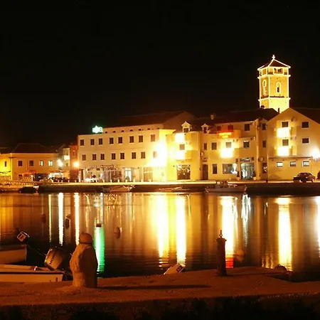 Marica Apartment *